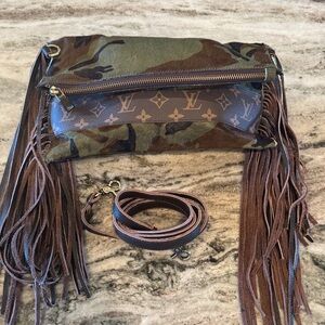Camouflage Fringe Crossbody Bag